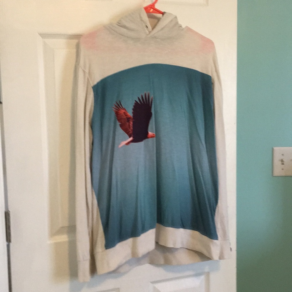 Light sweatshirt
